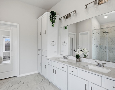 31327 Sellers Terrace Drive - Photo Thumbnail 20