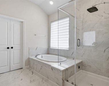 31327 Sellers Terrace Drive - Photo Thumbnail 21