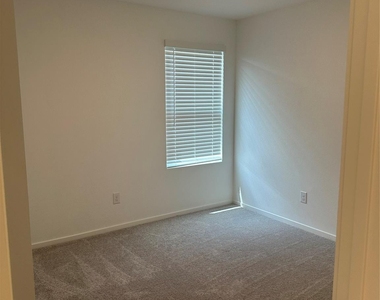 359 Bush Meadow Lane - Photo Thumbnail 13