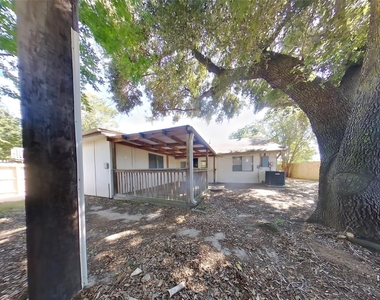 19311 Amistad Drive - Photo Thumbnail 14