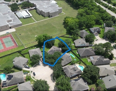 17122 Canterbury Green Court - Photo Thumbnail 17