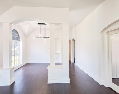 17122 Canterbury Green Court - Photo Thumbnail 36