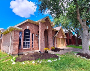 17122 Canterbury Green Court - Photo Thumbnail 31