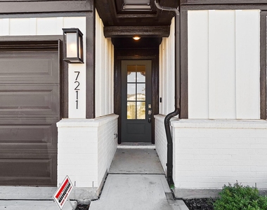 7211 Greenbriar Bend Court - Photo Thumbnail 1