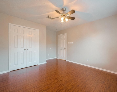 3214 Northgate Court - Photo Thumbnail 11