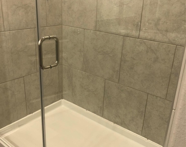 31315 Conover Drive - Photo Thumbnail 5