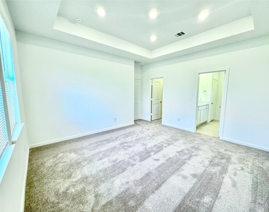 21823 White Stone Creek Dr - Photo Thumbnail 17