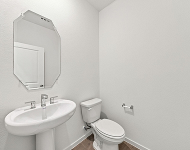 618 Amber Falls Drive - Photo Thumbnail 9