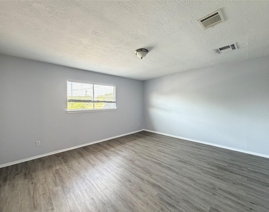 11545 Beechnut Street - Photo Thumbnail 11