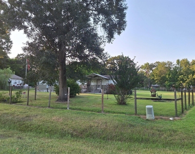 119 County Road 4534 - Photo Thumbnail 2