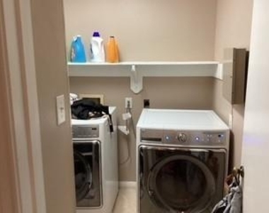 4626 Stonemede Drive - Photo Thumbnail 19