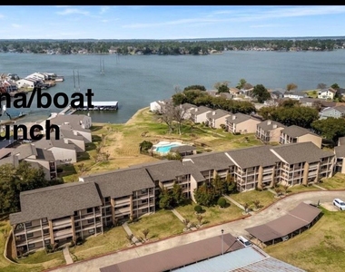 204e Lakeview Terrace - Photo Thumbnail 13