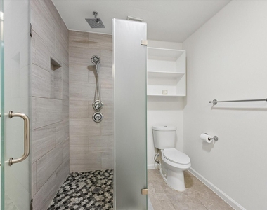 4017 Woodfin Street - Photo Thumbnail 14