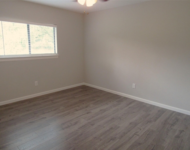 3311 Golden Willow Drive - Photo Thumbnail 22