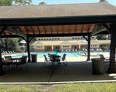 3311 Golden Willow Drive - Photo Thumbnail 2