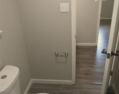 3311 Golden Willow Drive - Photo Thumbnail 27