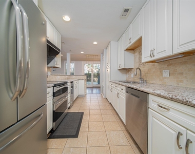 4134 Childress Street - Photo Thumbnail 3