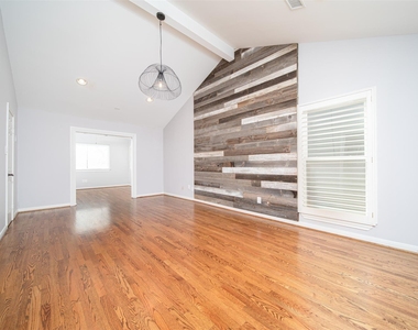 4134 Childress Street - Photo Thumbnail 5