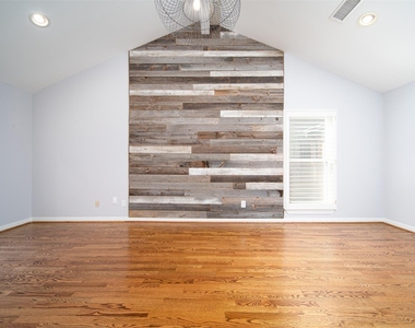 4134 Childress Street - Photo Thumbnail 6