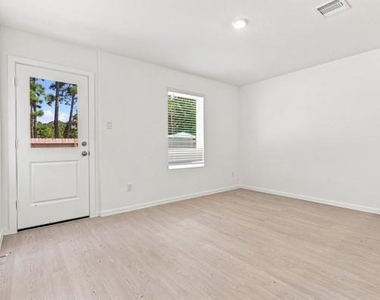 17123 Saxophone Lane - Photo Thumbnail 6