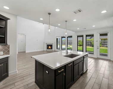 28946 Parker Ridge Drive - Photo Thumbnail 11