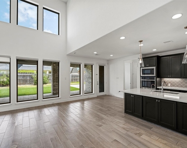 28946 Parker Ridge Drive - Photo Thumbnail 16