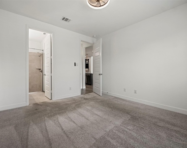 28946 Parker Ridge Drive - Photo Thumbnail 14