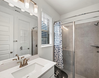 28946 Parker Ridge Drive - Photo Thumbnail 15