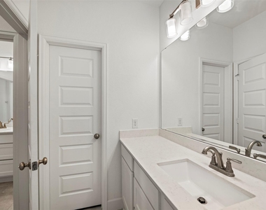 28946 Parker Ridge Drive - Photo Thumbnail 40