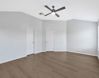 21238 Wortham Oaks Drive - Photo Thumbnail 20