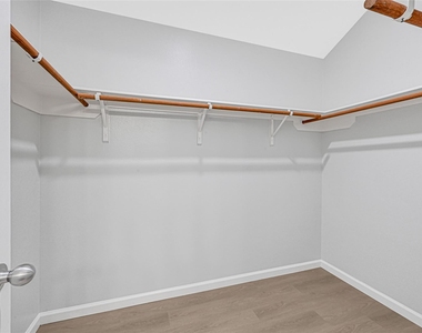 21238 Wortham Oaks Drive - Photo Thumbnail 22