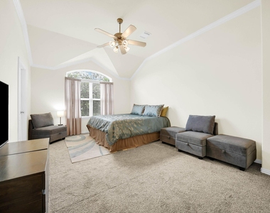 5112 Gable Lane - Photo Thumbnail 7