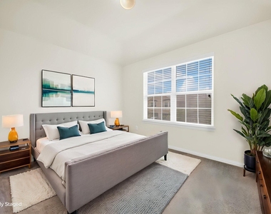 5112 Gable Lane - Photo Thumbnail 14