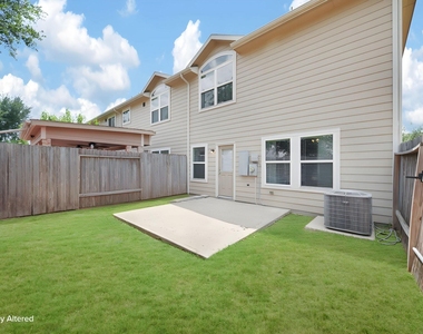 5112 Gable Lane - Photo Thumbnail 22