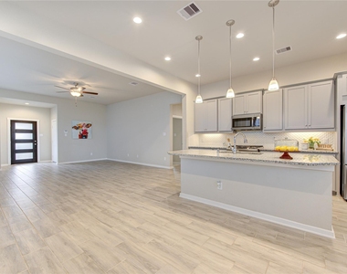 6022 Bristol Spur Lane - Photo Thumbnail 12