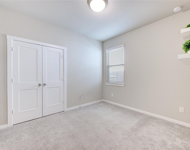 6022 Bristol Spur Lane - Photo Thumbnail 33