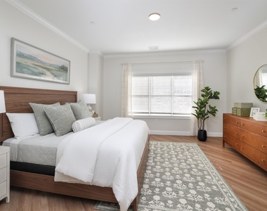 74 Rockingham - Photo Thumbnail 5