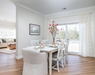 74 Rockingham - Photo Thumbnail 11