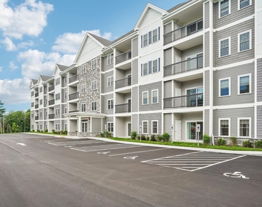 74 Rockingham - Photo Thumbnail 19
