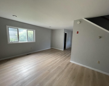 46 Terrill - Photo Thumbnail 3