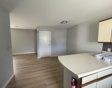46 Terrill - Photo Thumbnail 7
