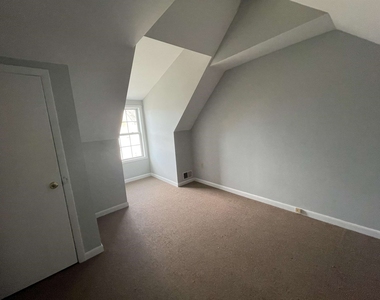 46 Terrill - Photo Thumbnail 12