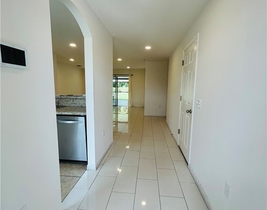 745 Evening Shade Lane - Photo Thumbnail 3