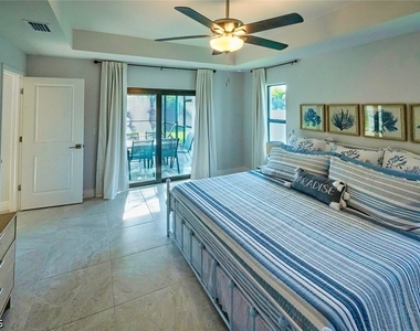 2906 Se 8th Avenue - Photo Thumbnail 8