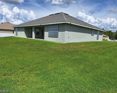 1923 Villia Street - Photo Thumbnail 7
