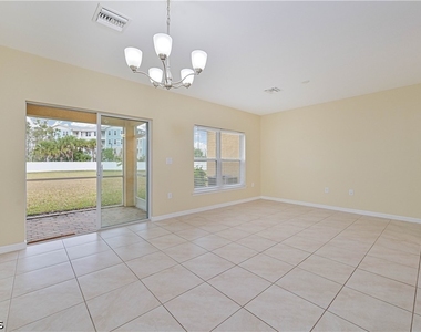 3739 Crofton Court - Photo Thumbnail 11