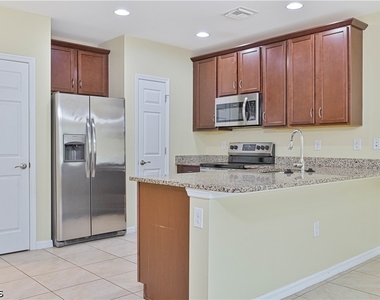 3739 Crofton Court - Photo Thumbnail 4