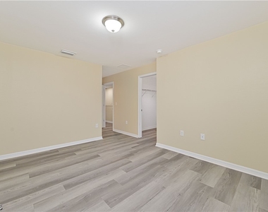 3739 Crofton Court - Photo Thumbnail 20