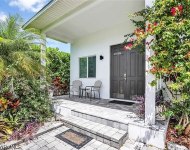 3037 Lunar Street - Photo Thumbnail 1