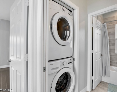 3037 Lunar Street - Photo Thumbnail 27